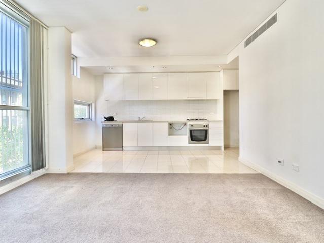 Stunning 1 Bedroom plus Study room Apartment in Ultimo