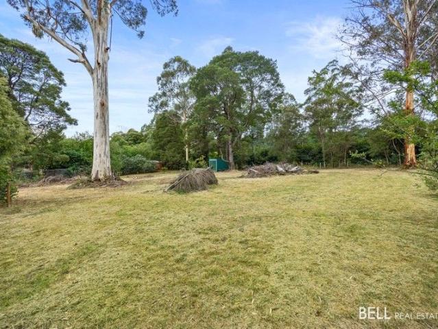 Stunning 2116 sqm Vacant Land with Mountain Views