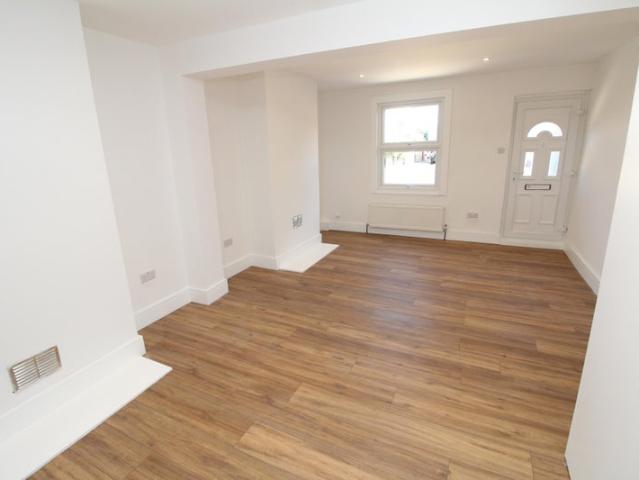 ✨ Stunning 2 Bed in Blackheath!✨