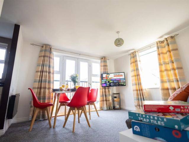 Stunning 2 bed short term serviced flat in Banbury