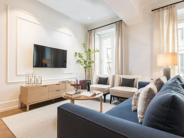 Stunning 2 Bedroom Apartment for Rent in Salamanca District