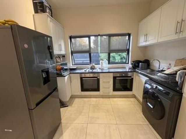 stunning 2 bedroom apartment in glenhazel