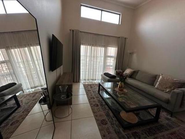 stunning 2 bedroom apartment in gree.