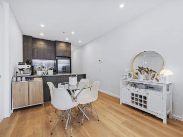 Manuka, Symonston, Greater Queanbeyan