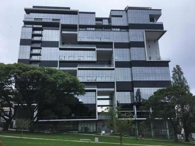stunning 2 bedroom apartment in the.