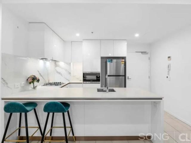 Stunning 2 bedroom apartment in the heart of South Brisbane