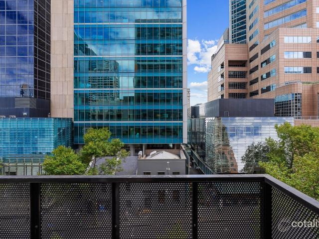Stunning 2 bedroom Unfurnished Apartment