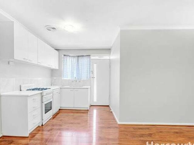 Stunning 2 Bedroom Unit