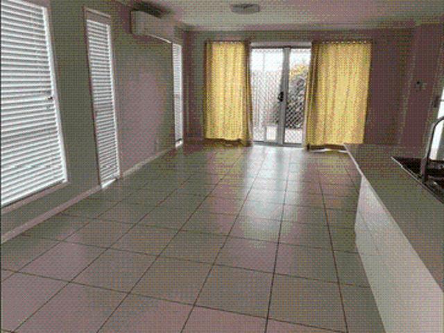 STUNNING 2 BEDROOM UNIT IN SMALL COMPLEX