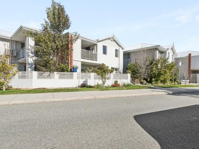 STUNNING 2X2 IN BUTLER