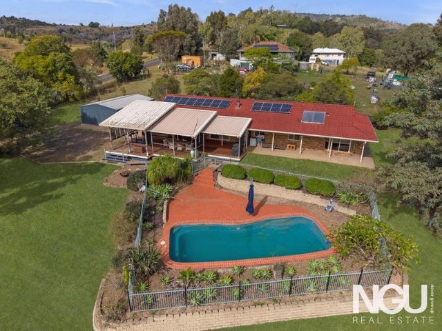 Stunning 343m2 Entertainer with Stunning Views
