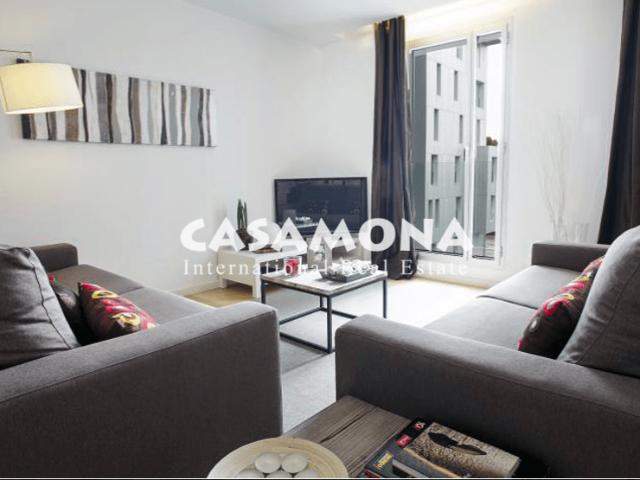 Stunning 3 Bedroom Apartment just next to the Beach in Poble Nou