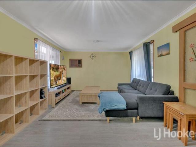 Stunning 3 Bedroom Family Home for Lease
