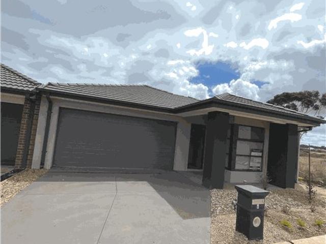 Stunning 3 Bedroom Home!