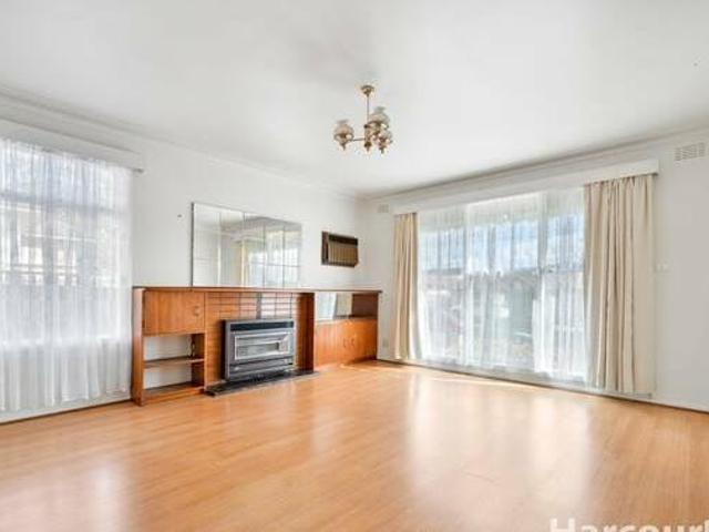 Stunning 3 Bedroom Home
