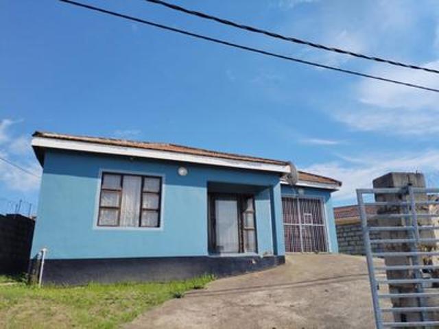 stunning 3 bedroom home on the marke.