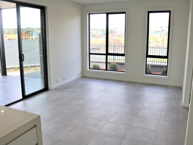 Stunning 3 Bedroom Townhouse!