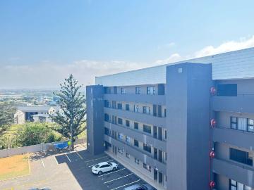 Stunning 3 Bedroom Units with Ocean Views Your Perfect Rental Home Awaits!