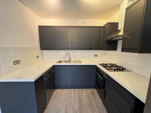 Stunning Three Bedroom Apartment with Private Garden Near Wembley Park Station