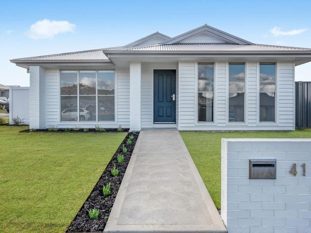 Stunning Three Bedroom Family Home