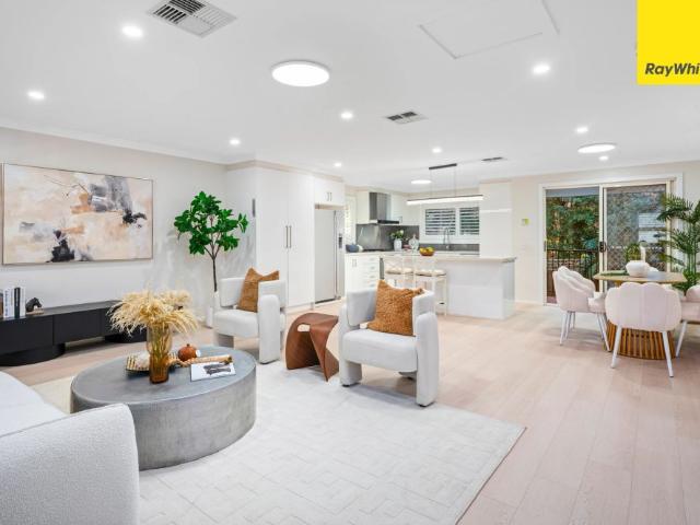 Stunning three bedroom townhouse
