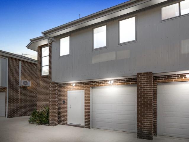 Stunning townhouse!