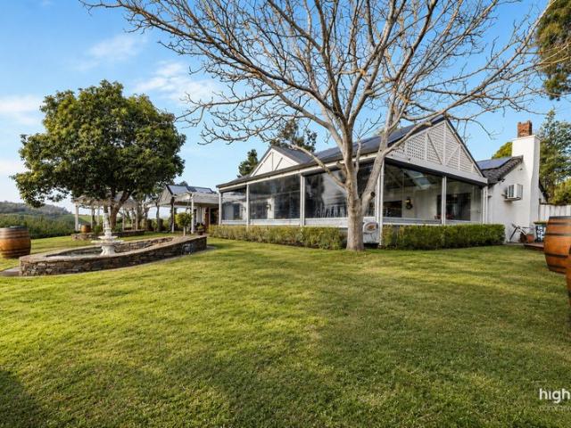 Stunning Trade Ready Residence and Function Centre