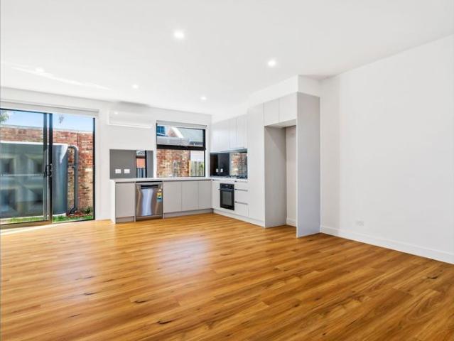Stunning Two Bedroom Townhouse