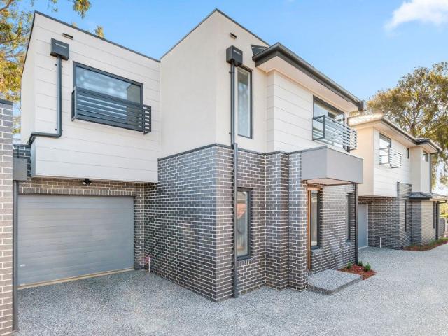 Stunning Two Bedroom Townhouse