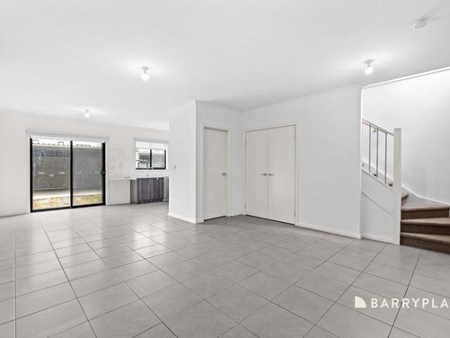Stunning Two Bedroom Townhouse!