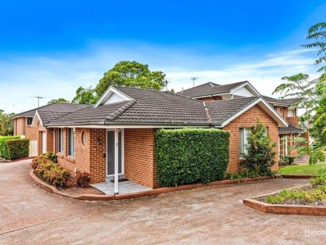 Stunning Two Bedroom Villa with Covered Entertaining Area.