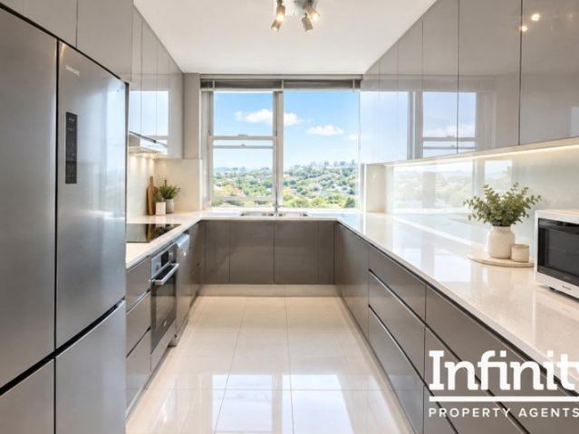 STUNNING TWO BEDROOM WITH SPECTACULAR VIEWS