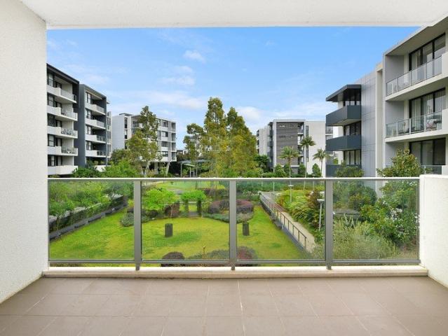 STUNNING TWO BEDROOM APARTMENT WITH PARK VIEWS AT CLEMTON PARK VILLAGE