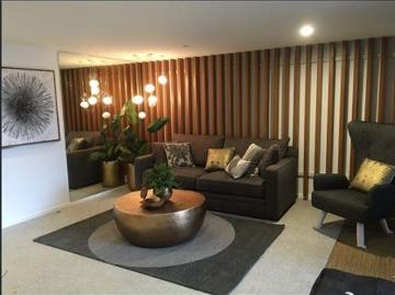 Stunning Two Bedroom Apartment with private courtyard!