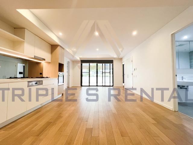 Stunning Two Bedrooms Two Bathrooms & One Car Space Apartment! ENQUIRE NOW!