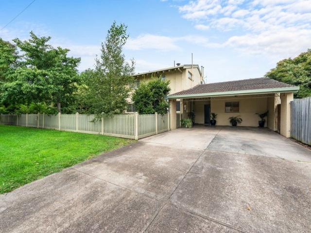 Stunning Two Story Executive Home with Pool in Prime Location