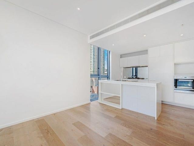 Stunning TwoBedroom Apartment with City Views