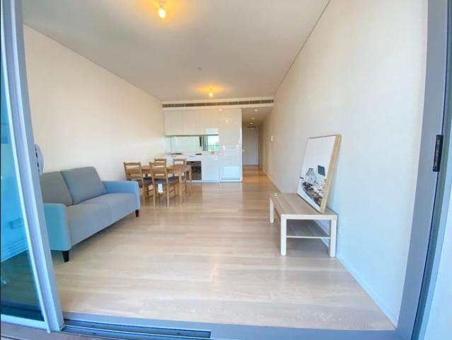 Stunning view and modern properly One Bed one bath with fully furniture