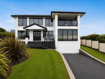 Stunning Views, Exceptional Space & Premium Living