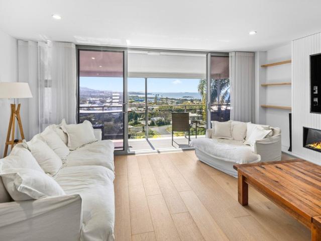 Stunning Views, Jetty Precinct!