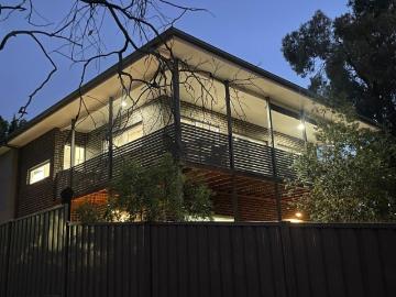 Stunning Views sought after McIvor Hill