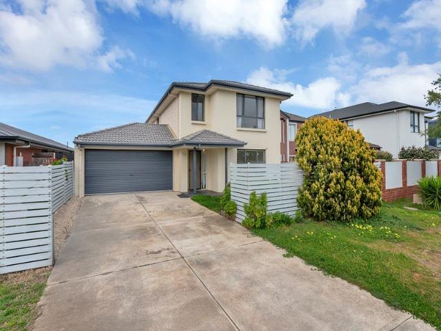 Stunning Views & Stylish Living