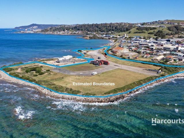 Stunning Waterfront Opportunity
