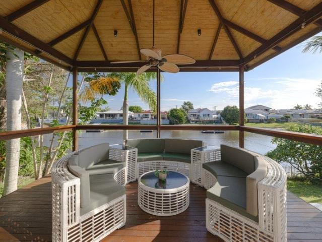 Stunning Waterfront Retreat with Spacious Luxury Living Fully Furnished