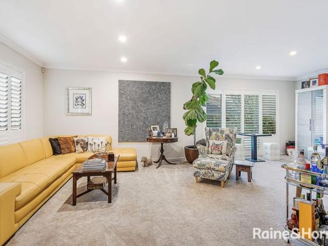 Stunning and extremely spacious 5 bedroom home Coming soon