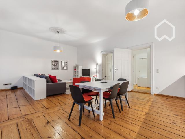 Stunning and Spacious Furnished 80 sqm Apartment with Balcony in Berlin Prenzlauer Berg
