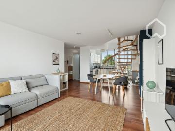 Stunning and sunny maisonette loft, underground parking space included, Berlin Amsterdam Apartments for Rent