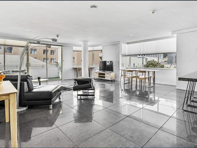 Stunning Apartment Fully Furnished