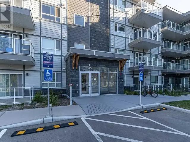 STUNNING APARTMENT IN CARRINGTON PLAZA NW YOUR PERFECT HOME AWAITS! — 2 Bedrooms Condo Unit