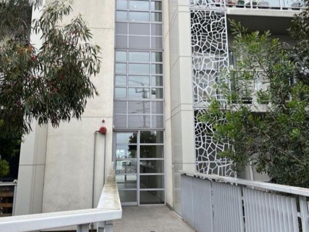 STUNNING APARTMENT IN SECURE BUILDING